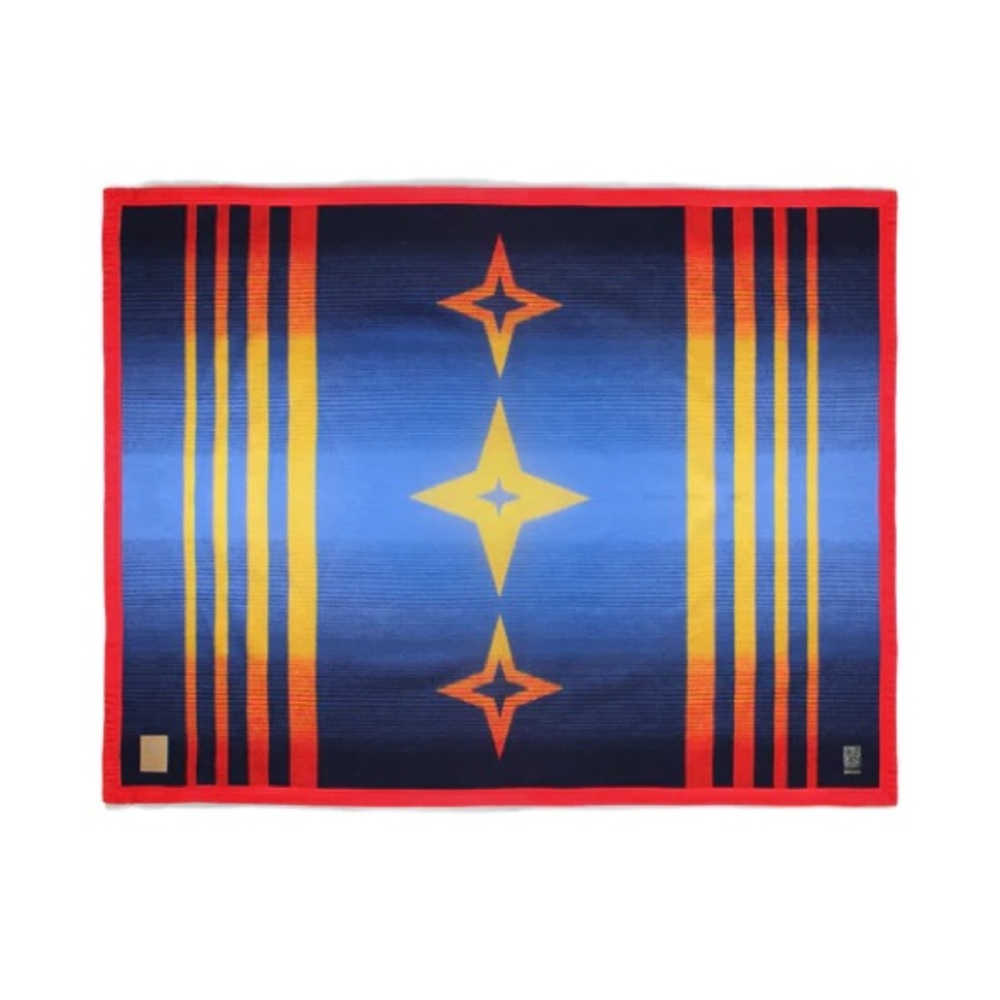 Eighth generation Native American warrior wool blanket